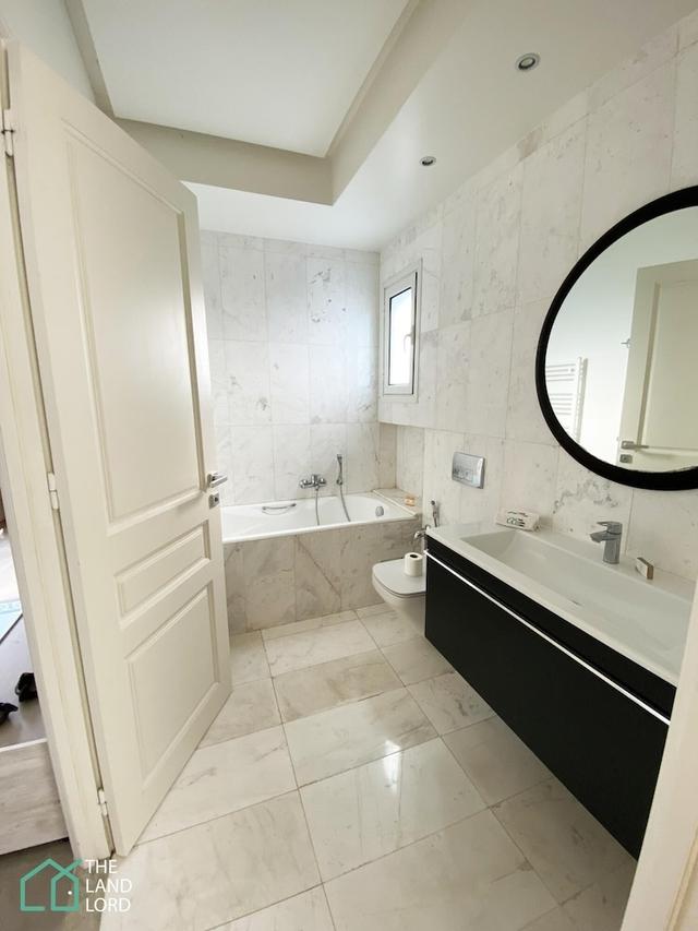 شقة رحبة وجديدة وحيوية في لو سافران بمدينة المرسى