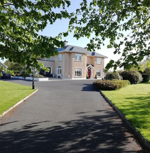 تيج نا كويلي بد آند بريكفاست كانتري هاوس