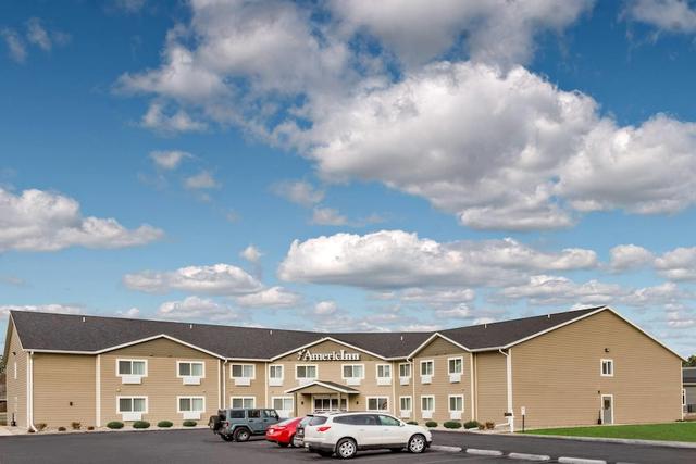 أمريك إن باي ويندام سليبي آي