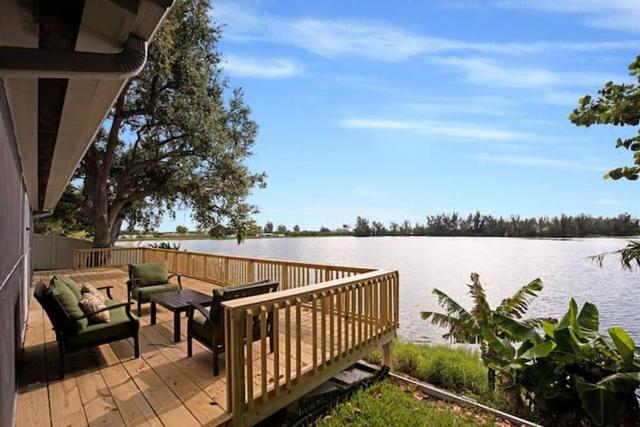 ليك هاوس 1 ان دافي