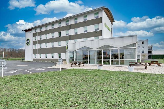 بي آند بي هوتل مونتلوكون سان فيكتور