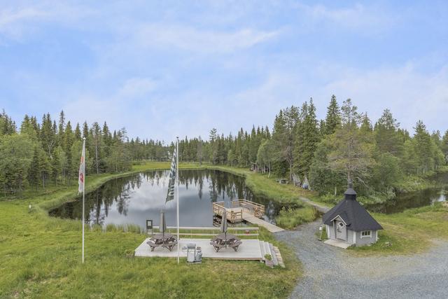 إيساكي جيست هاوس