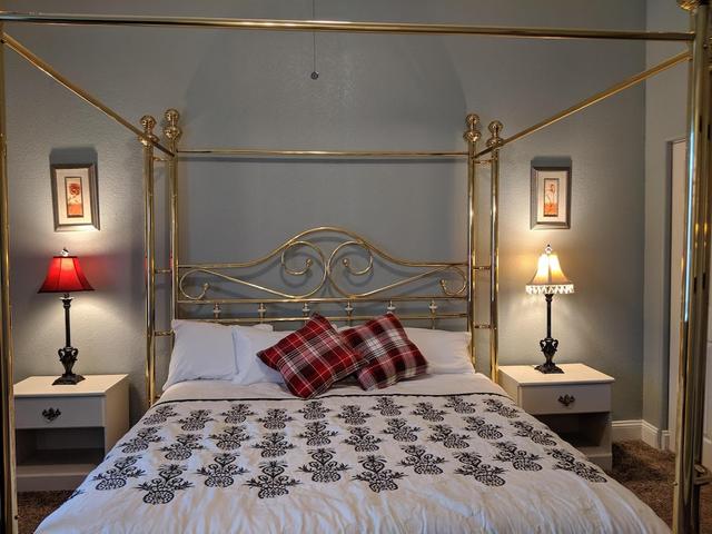 برودواي لوفت