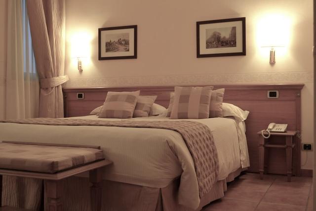 هوتل سيستسي بوتيك آرت آند موسيوم