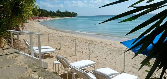 لاندمارك هاوس آند كوتيدج