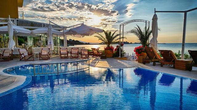 أفروديت بيتش هوتل