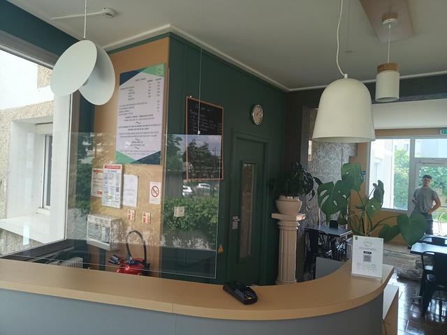 أوتل دو فال دو سون