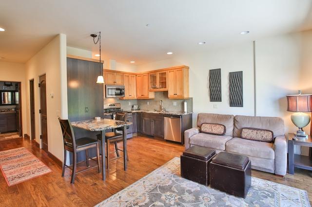 كولومبيا كليف فيلاز هوتل