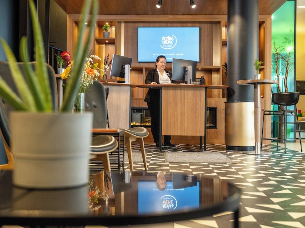 نوفوتيل وين سيتي