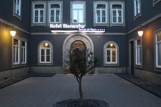هوتل بيانيستار تيرماس دي فيزيلا