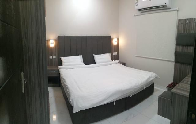 Comfy Apartment with Comfortable and Simple Furniture| 2633
