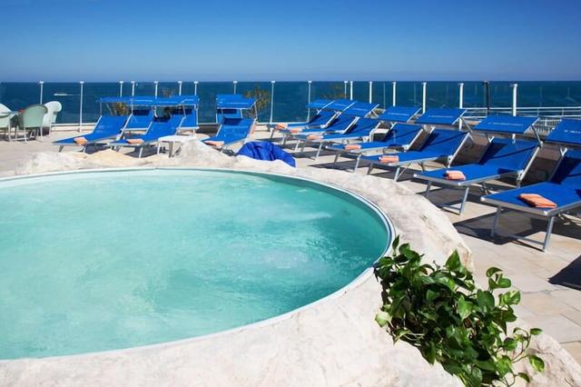 هوتل إنترناشونال