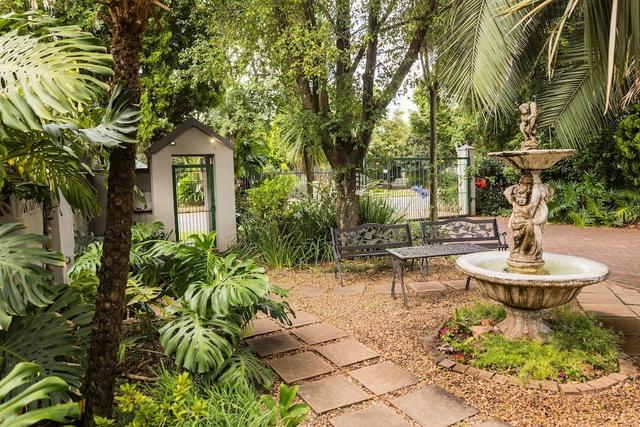 روزيندال جيست هاوس