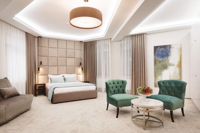 روكسين هوتل آند سبا