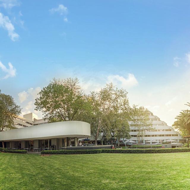 ذا ماسلو هوتل، ساندتون