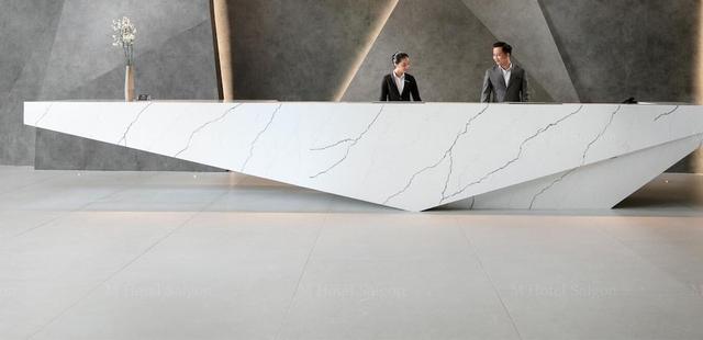 إم هوتل سايجون