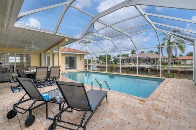 618 فيا تيونيس