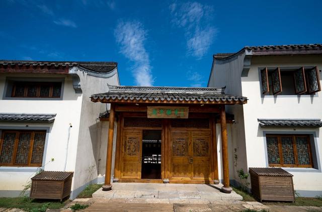 لانتنج يشي إن