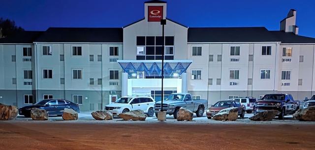 إيكونو لودج هوت سبرينجز ساوث