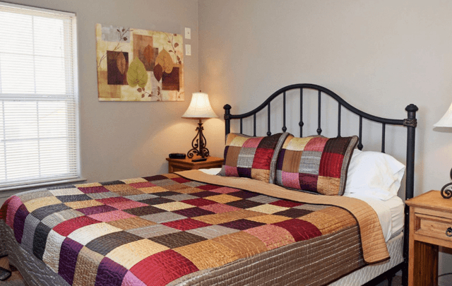 Hacienda_on_pioneer_creek