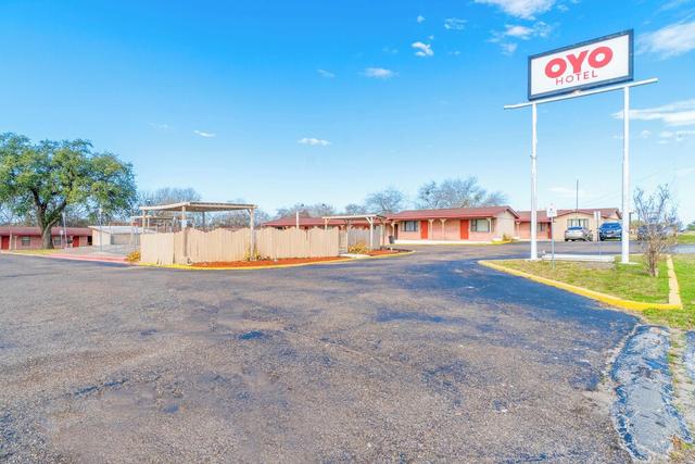 كابيتال أو هوتل بيفيل  يوس 181