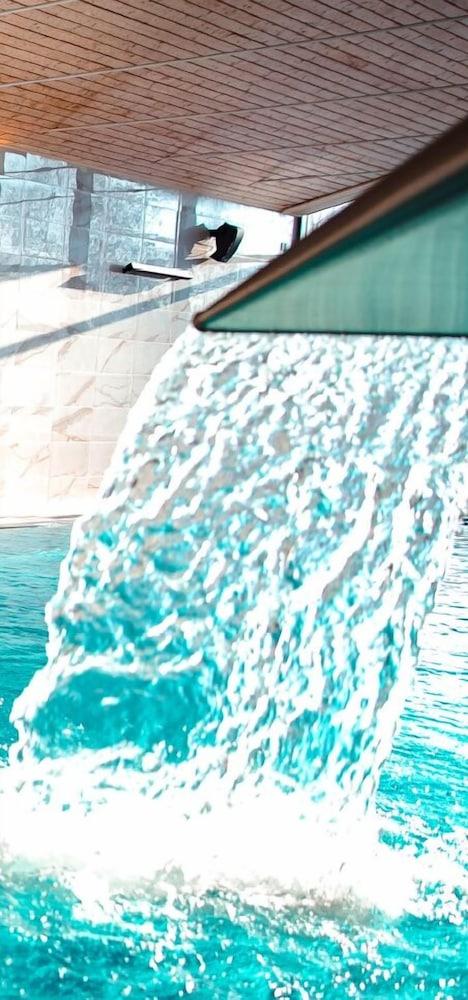 ويلنيس هوتل أسترا