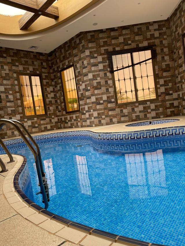 Elegant Istiraha with Pool | 2604