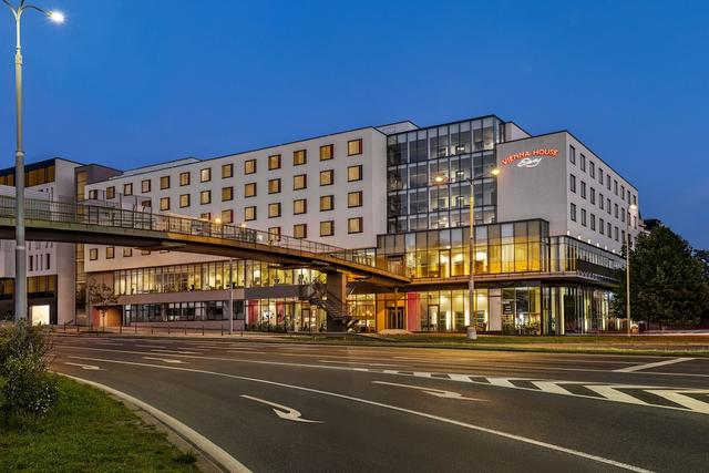 فيينا هاوس إيسي باي ويندام بيلسين