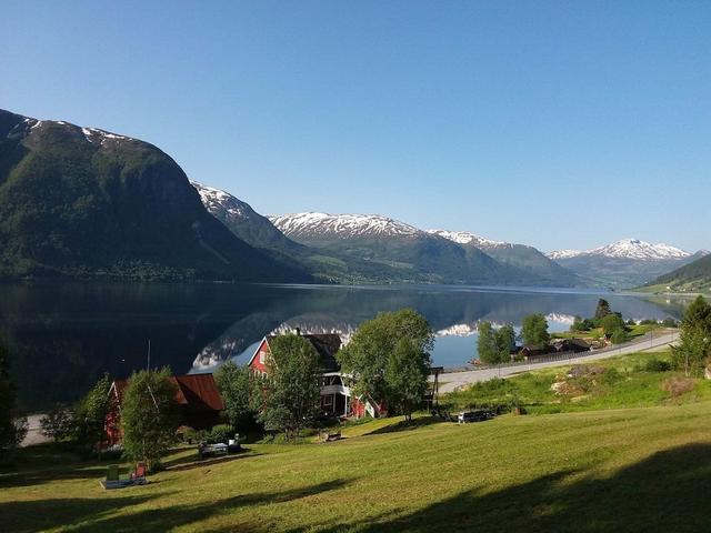 جولستر ليك فيو