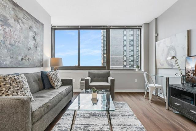 بلو بيرد سويتس نير باث