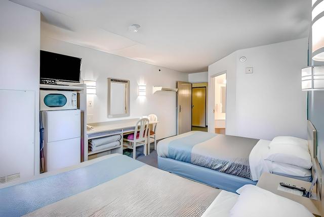 إيكونو لودج مينوموني آي-94