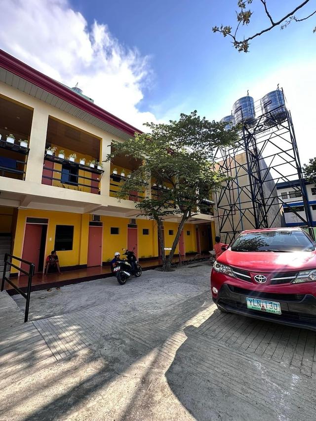 هابي إن - كابيتول