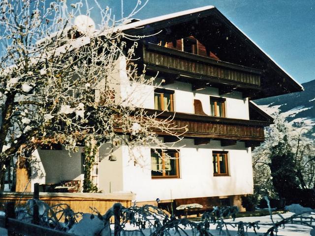 سبيشس أبارتمنت إن فوجن نير سكي آريا