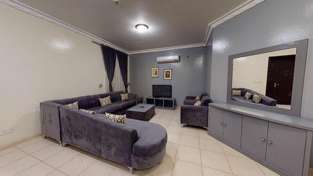 Elegant Chalet with Comfortable and Simple Furniture | 2042