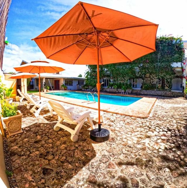 ديفرز لودج بلوميريا