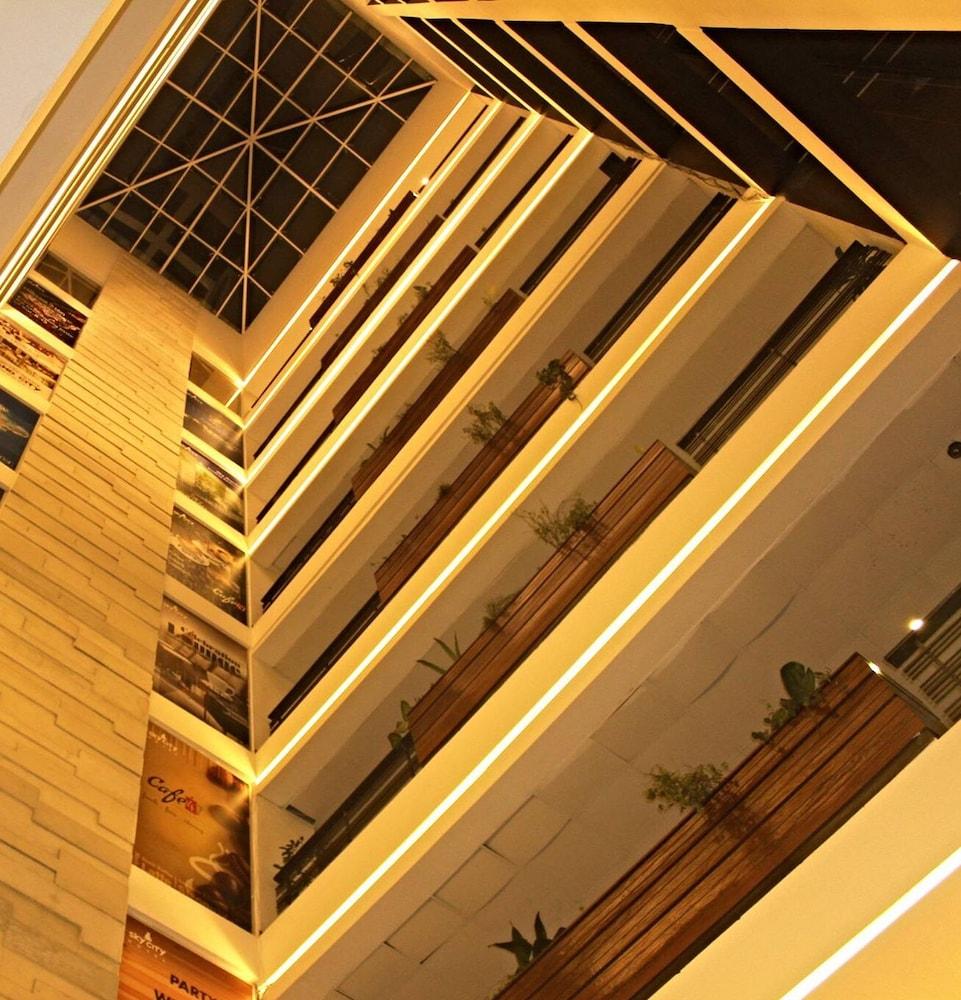 Sky City Hotel Dhaka