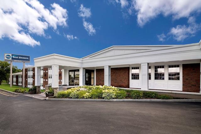 بست ويسترن يونيفرسيتي إن