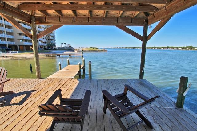 أون جولدن بوند 8إيه ويست