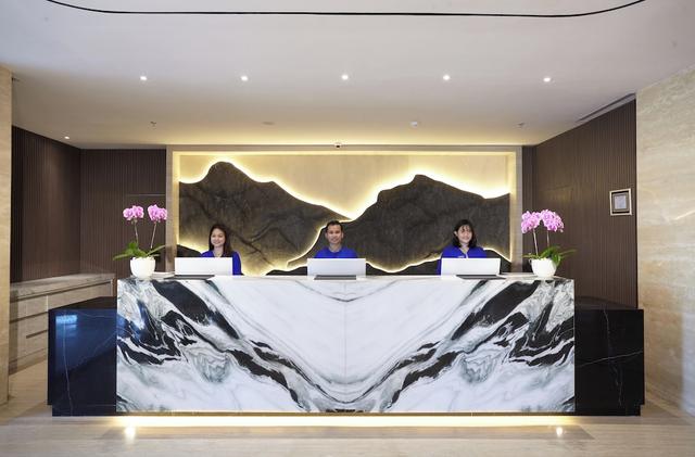 بلاتينوم هوتل جيمباران بيتش بالي