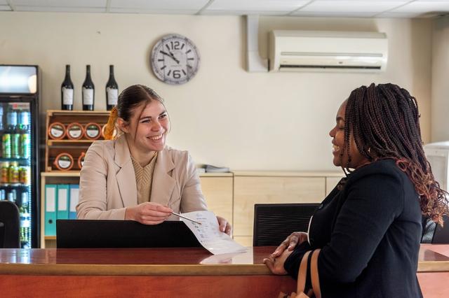 زينيتود أوتل - ريزيدونس بيزييه سونتر