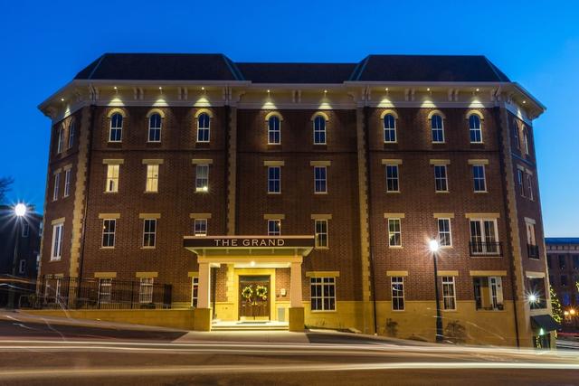 ذا ماونت فيرنون جراند هوتل