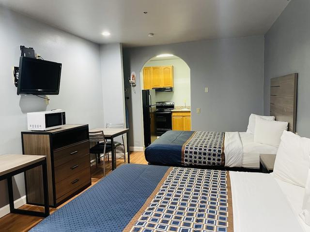 بالاس إن - بايتاون آي 10