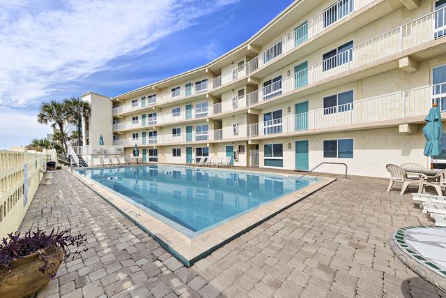 أكوا فيلا 302