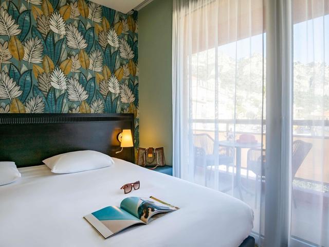 إيبيس ستايلز بوليو سور مير