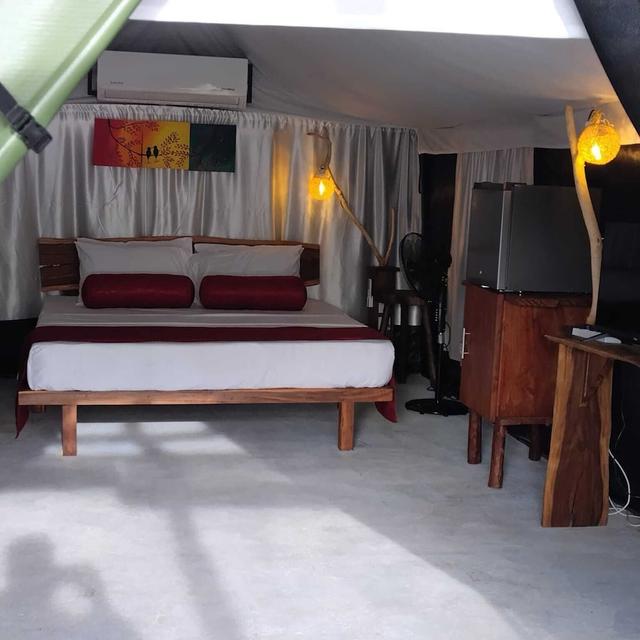 ناجارا ليك جلامبينج ريزورت