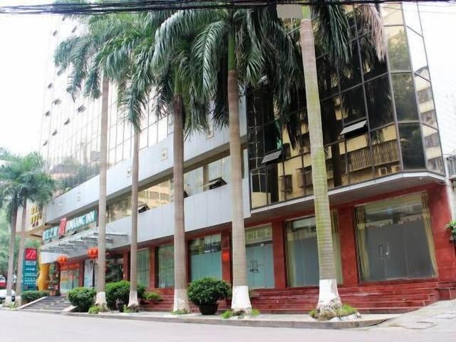 جينجيانغ إن مايتشو بينفانغ أفينيو