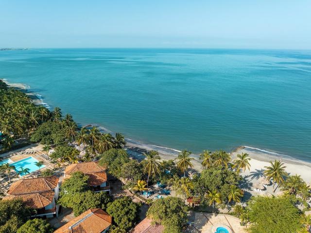 إستيلار سانتامار هوتل آند سينترو دو