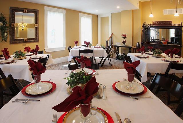 هومستيد هاوس بد آند بريكفاست