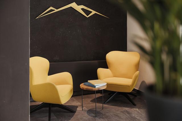 سبورتس آند نيتشر هوتل بوا