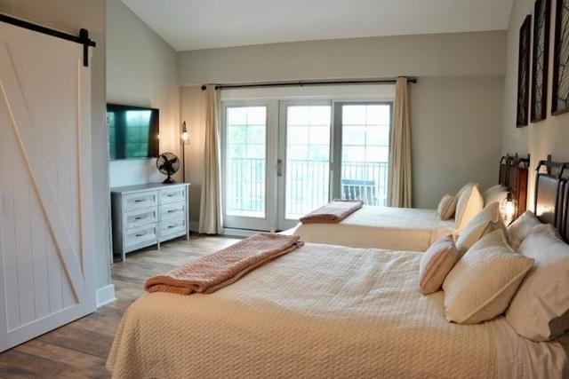 تول أوكس ريزورت